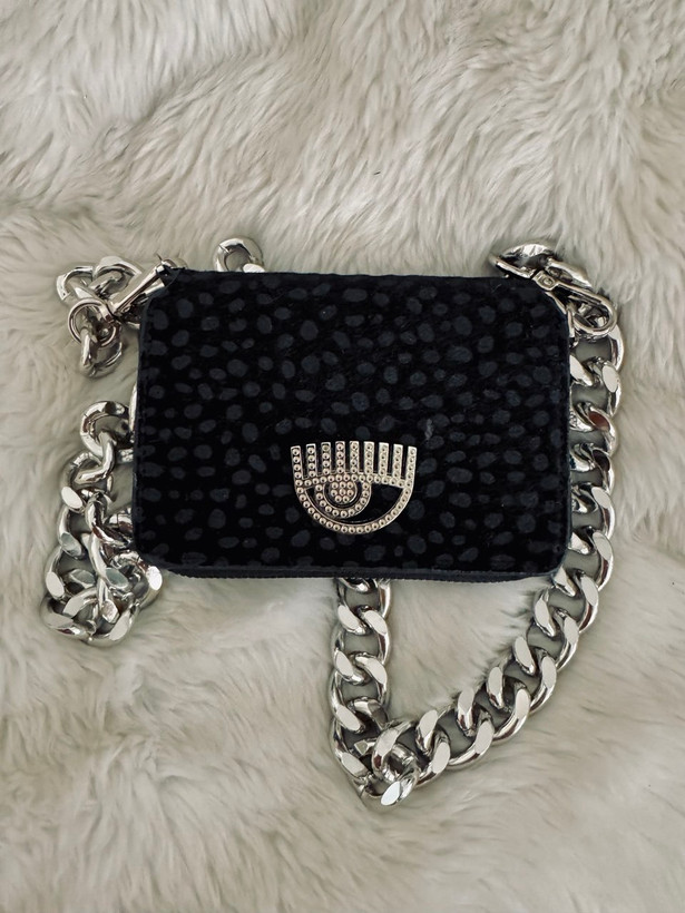 اسمال بگ زنانه کیارا شیک و ترندی