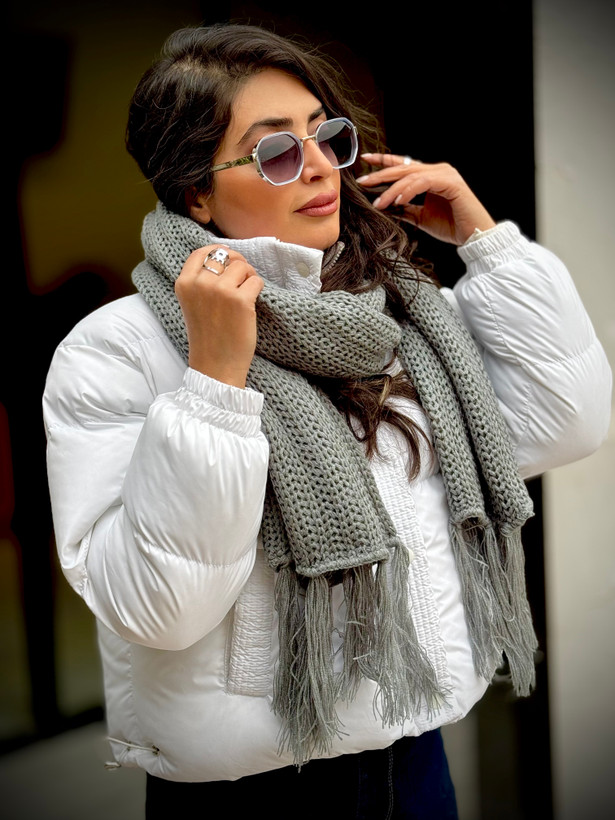 شال گردن گرم و نرم زنانه مناسب استایل زمستانی