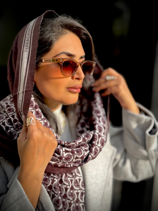 عینک شیک Dior کد 012 با رنگ کلاسیک و محافظت UV